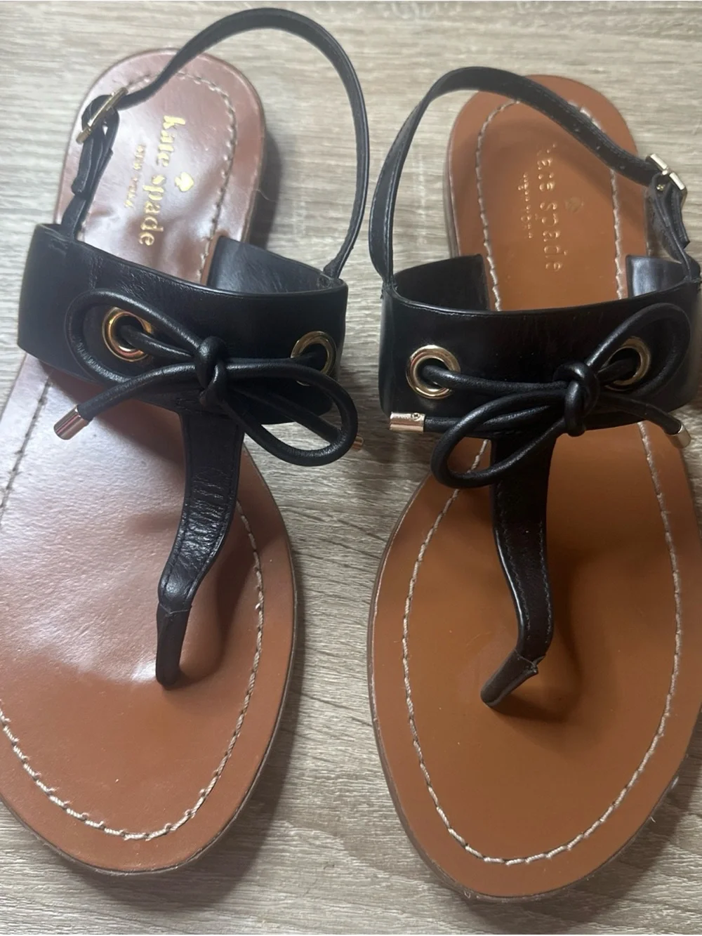Kate Spade Black Leather T Strap Bow Carolina Sandals Women's US 8 M Thong